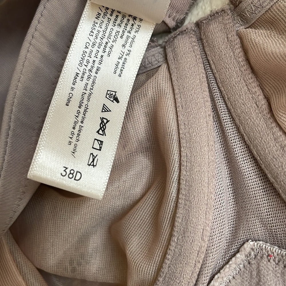 True and Co Bralette - Picture 7 of 7